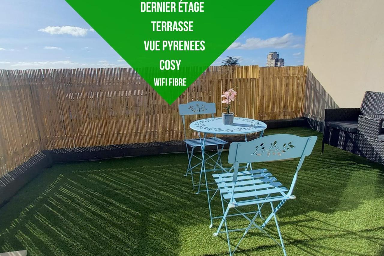 Le Belvedere Dernier Etage Avec Terrasse Wifi Fibre Leilighet Tarbes Eksteriør bilde